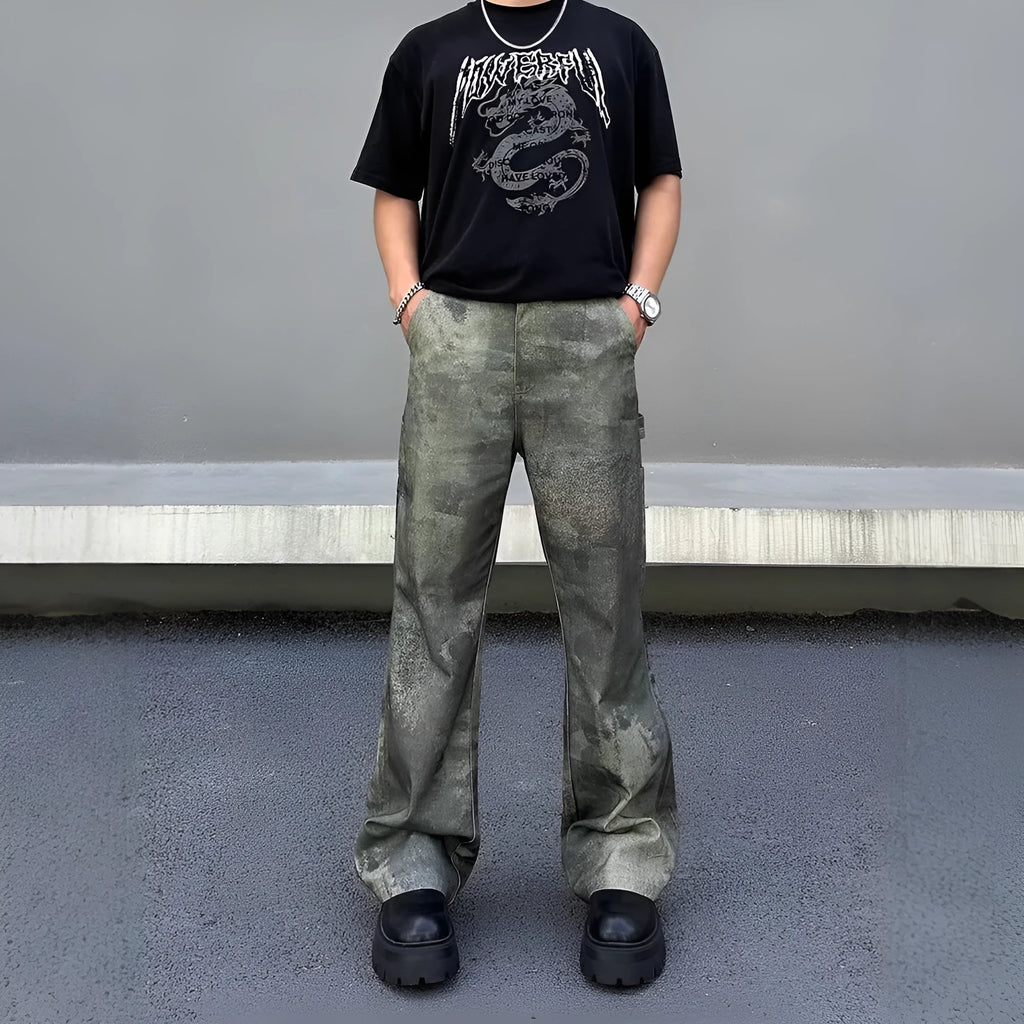 Men's retro camouflage pattern jeans in straight-leg cut with mid-rise waist