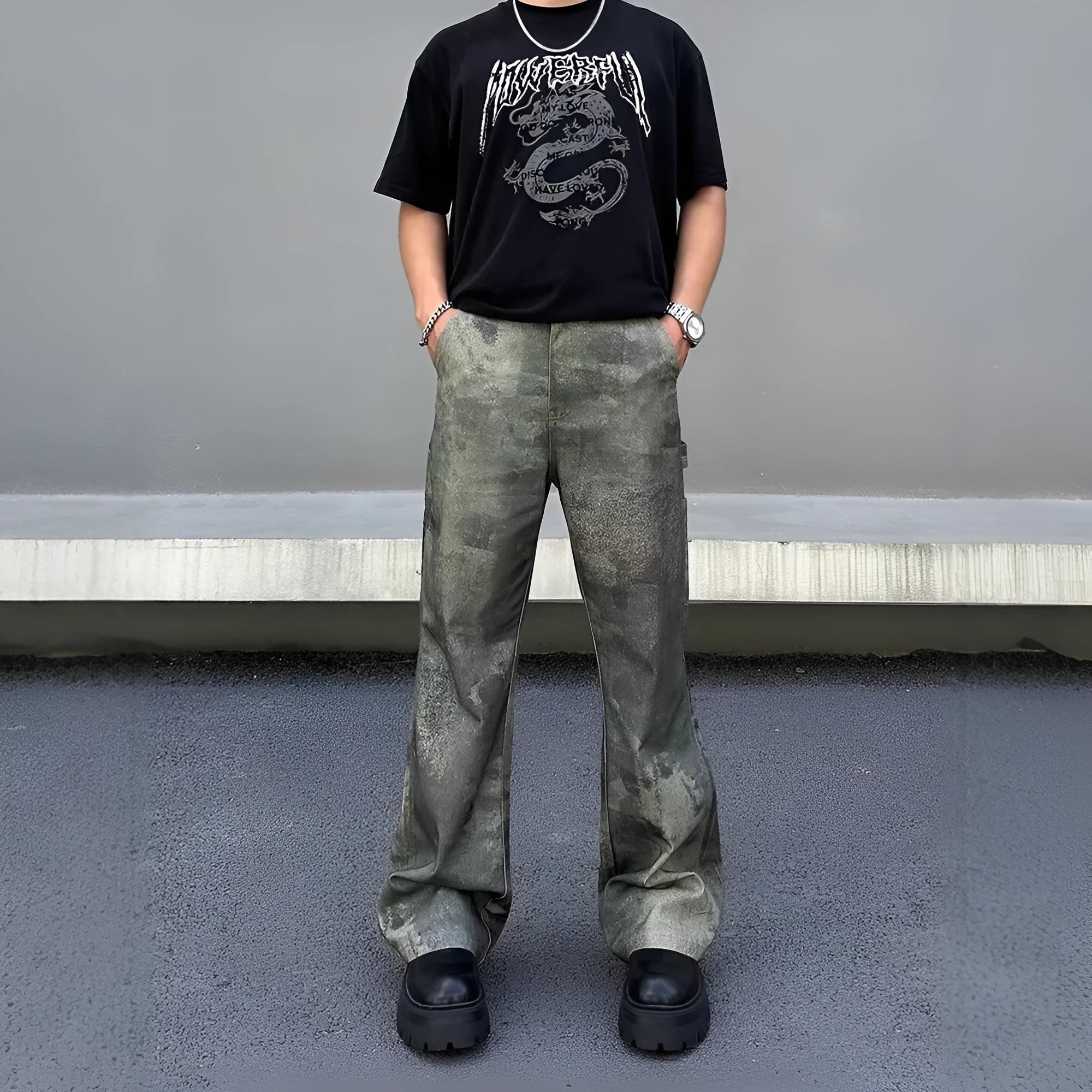 Men's retro camouflage pattern jeans in straight-leg cut with mid-rise waist