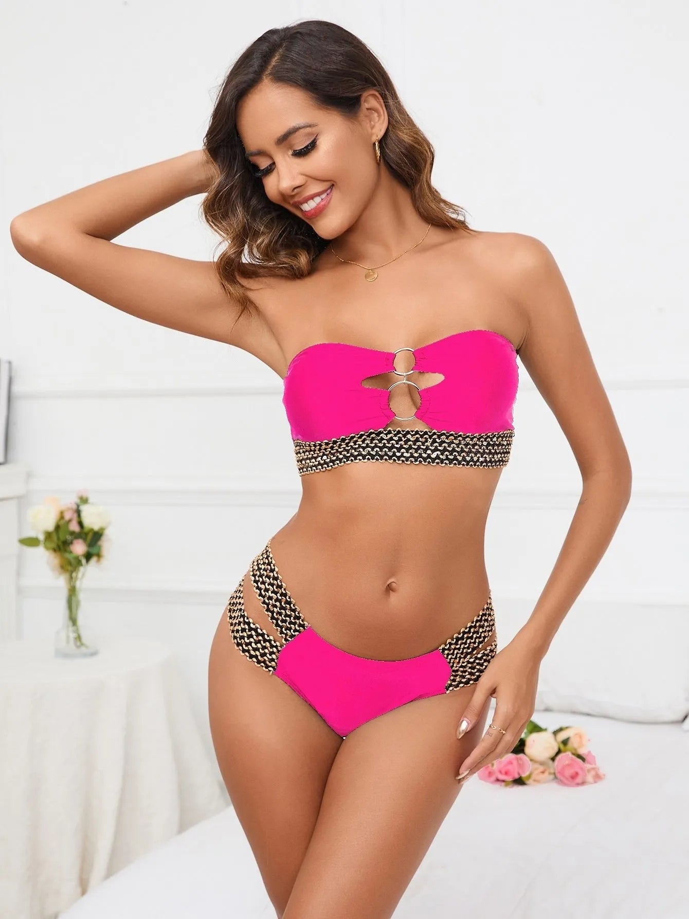 Women's solid colour bikini set with a tube top featuring a stitching split detail.