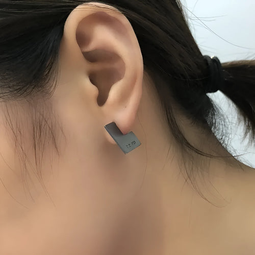 Oxidation black sterling silver geometric square earrings, 16mm minimalist cold wind style