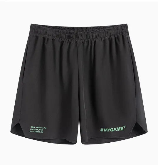 Men's four-point training fitness shorts in polyester spandex fabric available in four colours