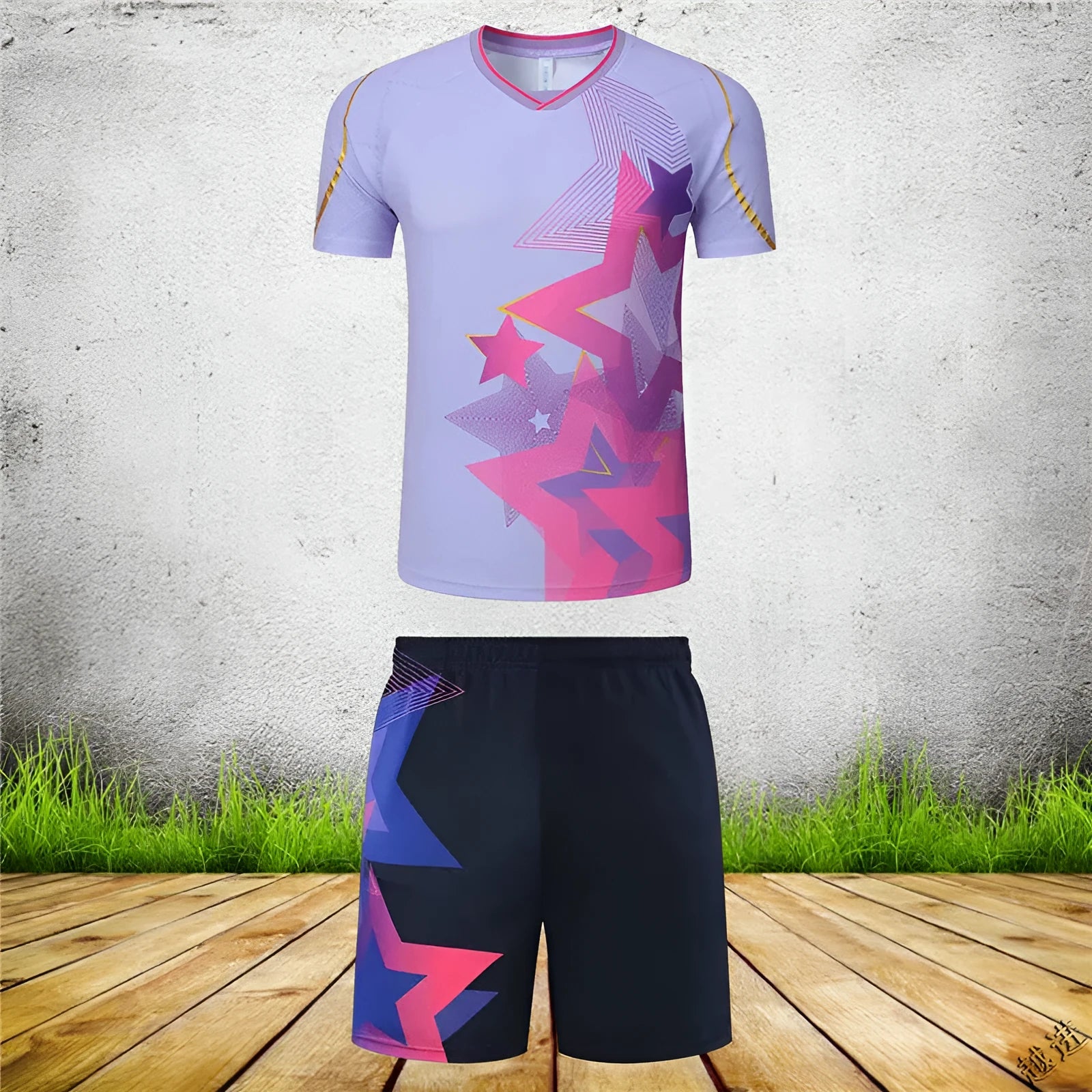 Badminton sportswear outfit with short-sleeved top and trousers in polyester fabric