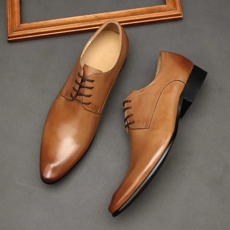 Men's pointed toe lace-up black leather business shoes with rubber sole and low upper height