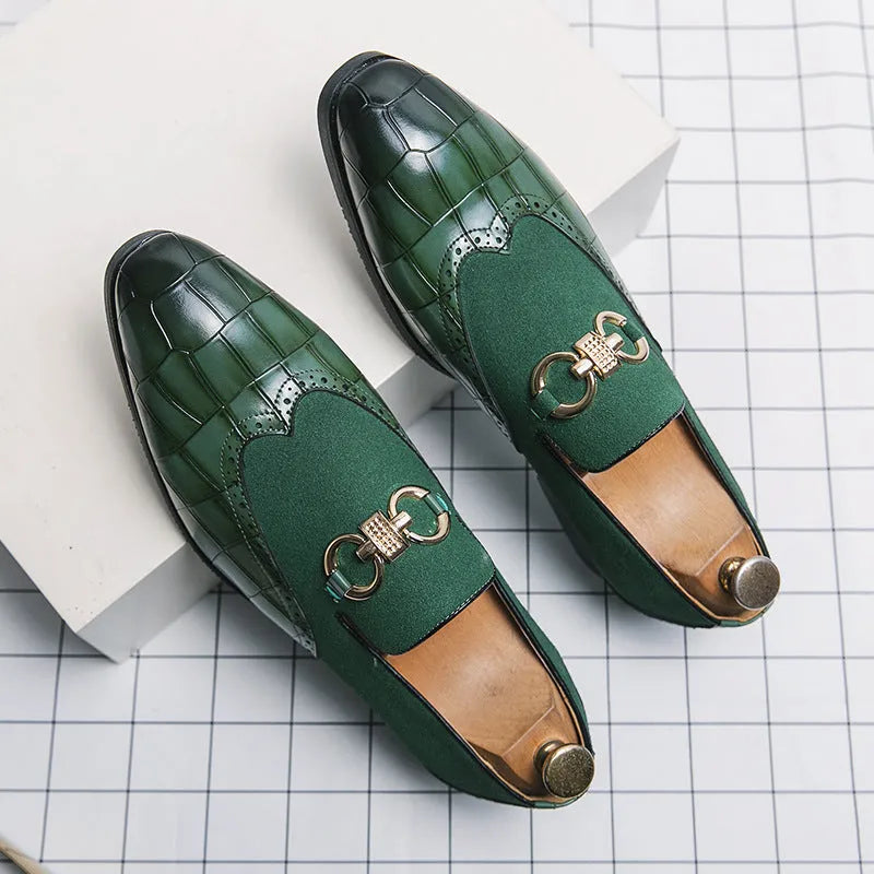 Men's black pointed toe low-top casual shoes with artificial PU leather upper and visible sewing lines.