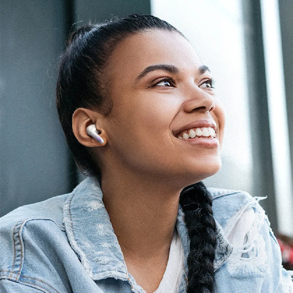 Wireless in-ear gaming headset in gradient blue colour with low latency and IPX4 waterproof rating.