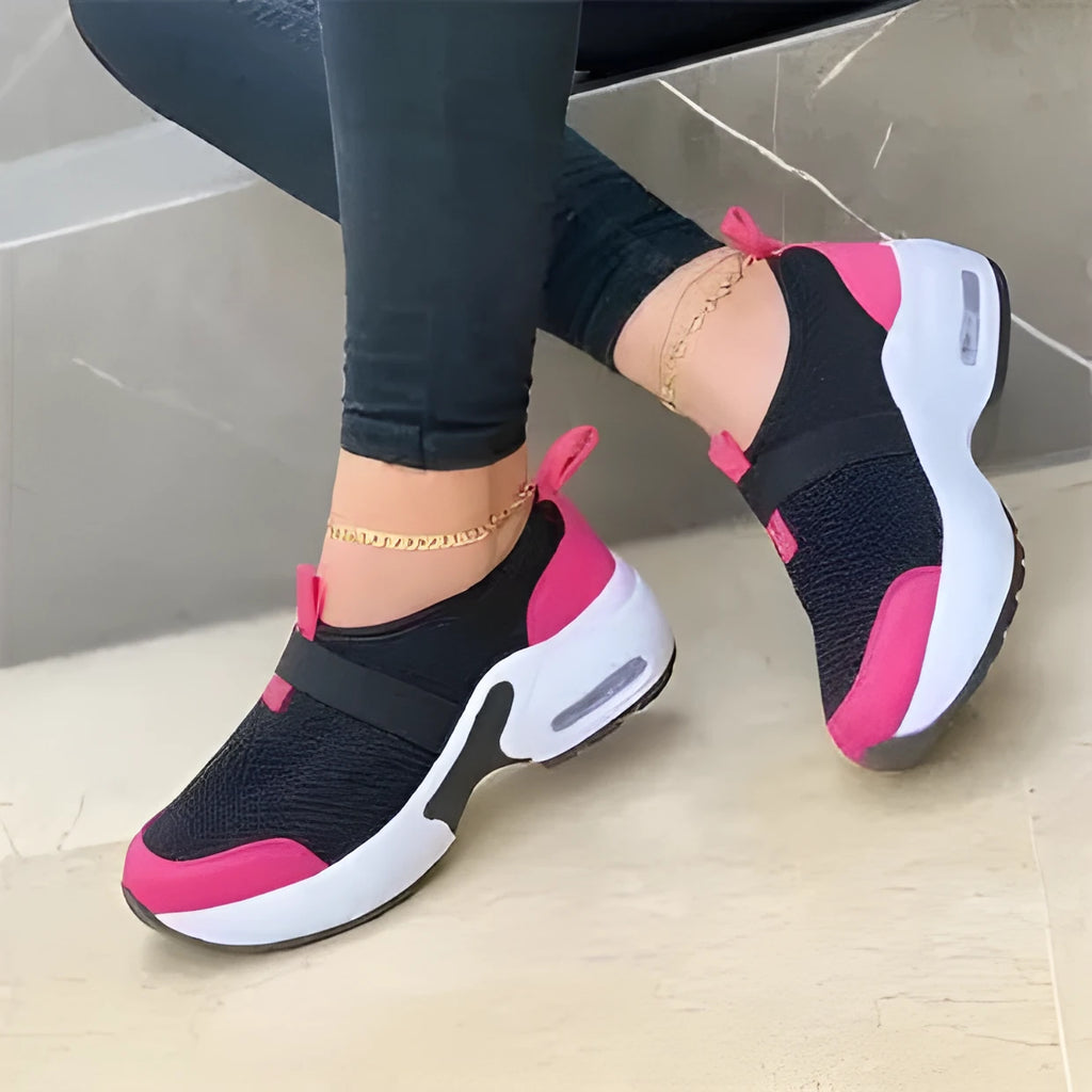 Women's lightweight flat sneakers in multiple colours with mesh upper and rubber sole
