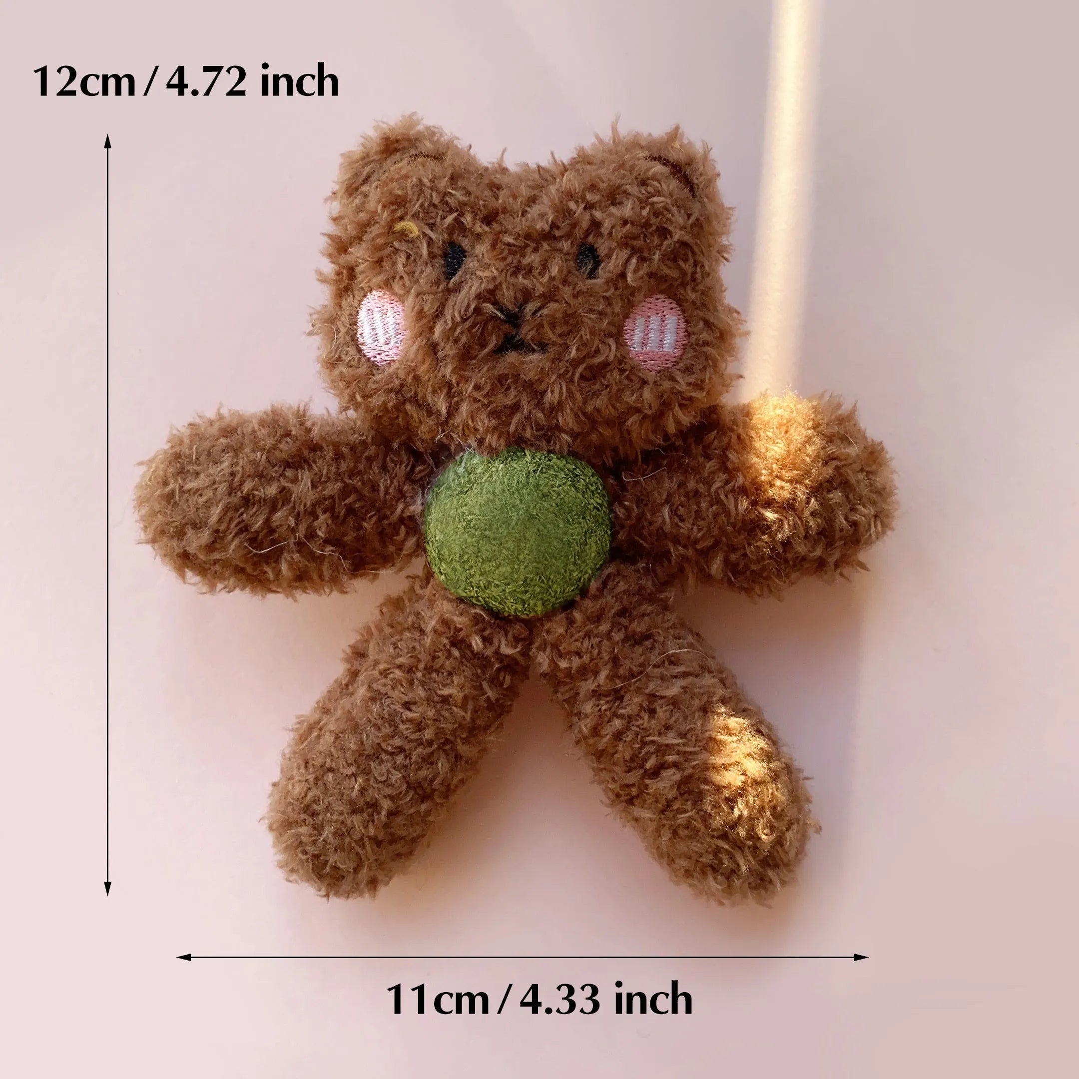 Edible catnip ball chewing toy in animal designs for indoor cat dental care
