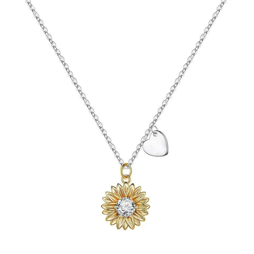 Women's sunflower necklace in 925 silver with geometric daisy pendant on adjustable chain