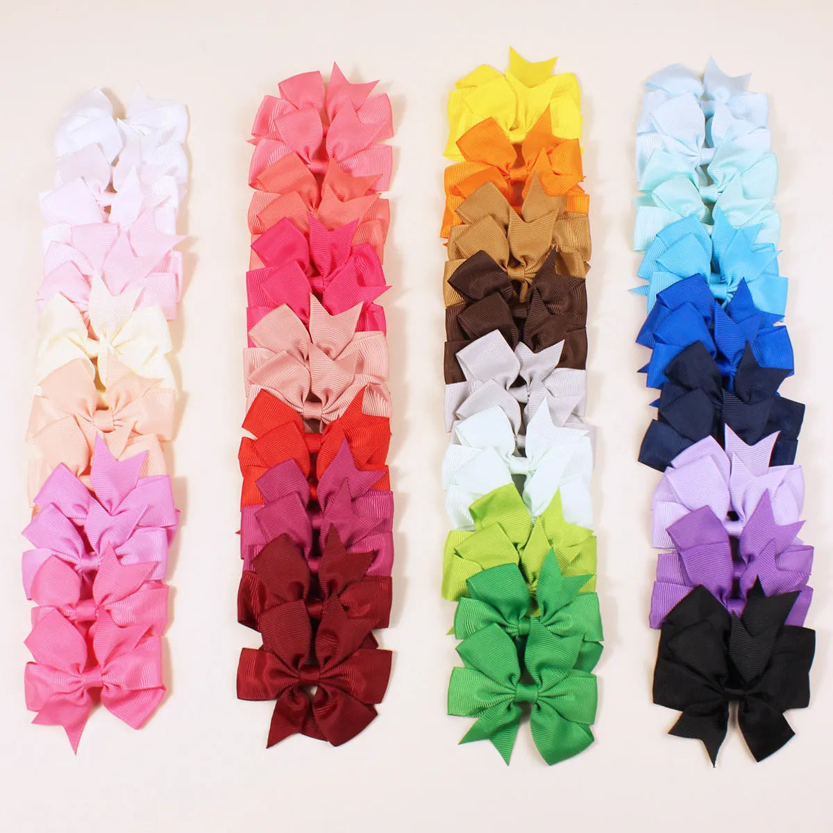 Assorted colourful 3-inch grosgrain ribbon pinwheel hair bows with alligator clips for baby girls and toddlers