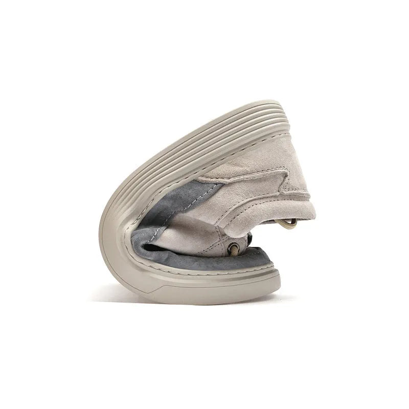 Men's grey and sand casual skate shoes with pigskin upper and rubber sole for all-season wear