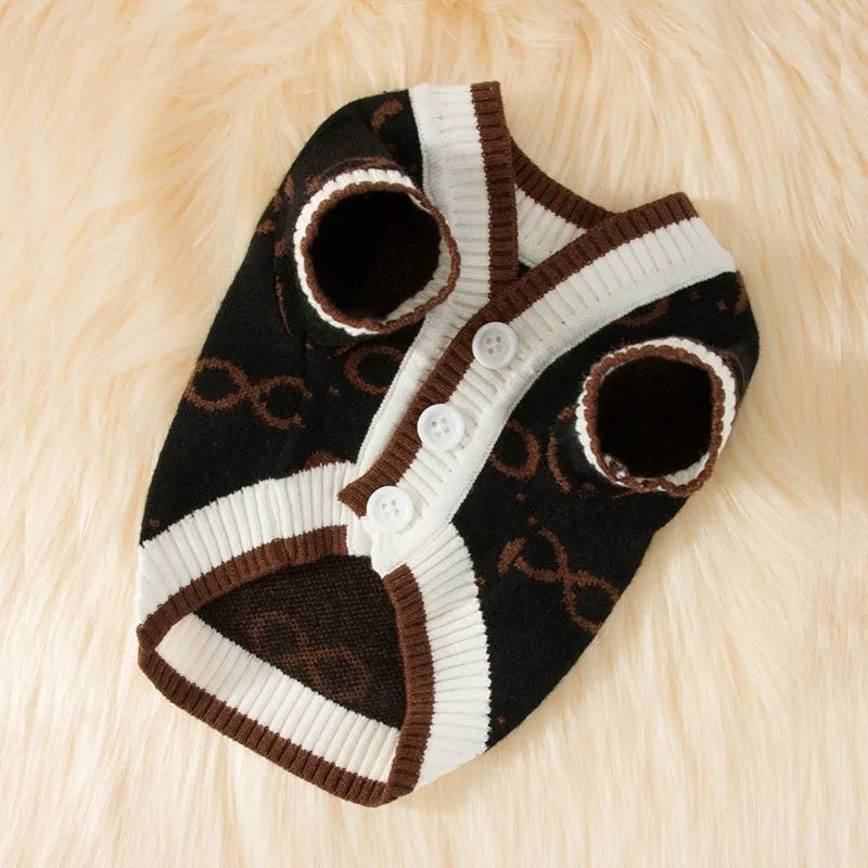 Pet dog simple warm knitted sweater in wrapped heart yarn, showing size options from XS to XL and colours Beige Bear Black Blue Bear Grey Red Bear