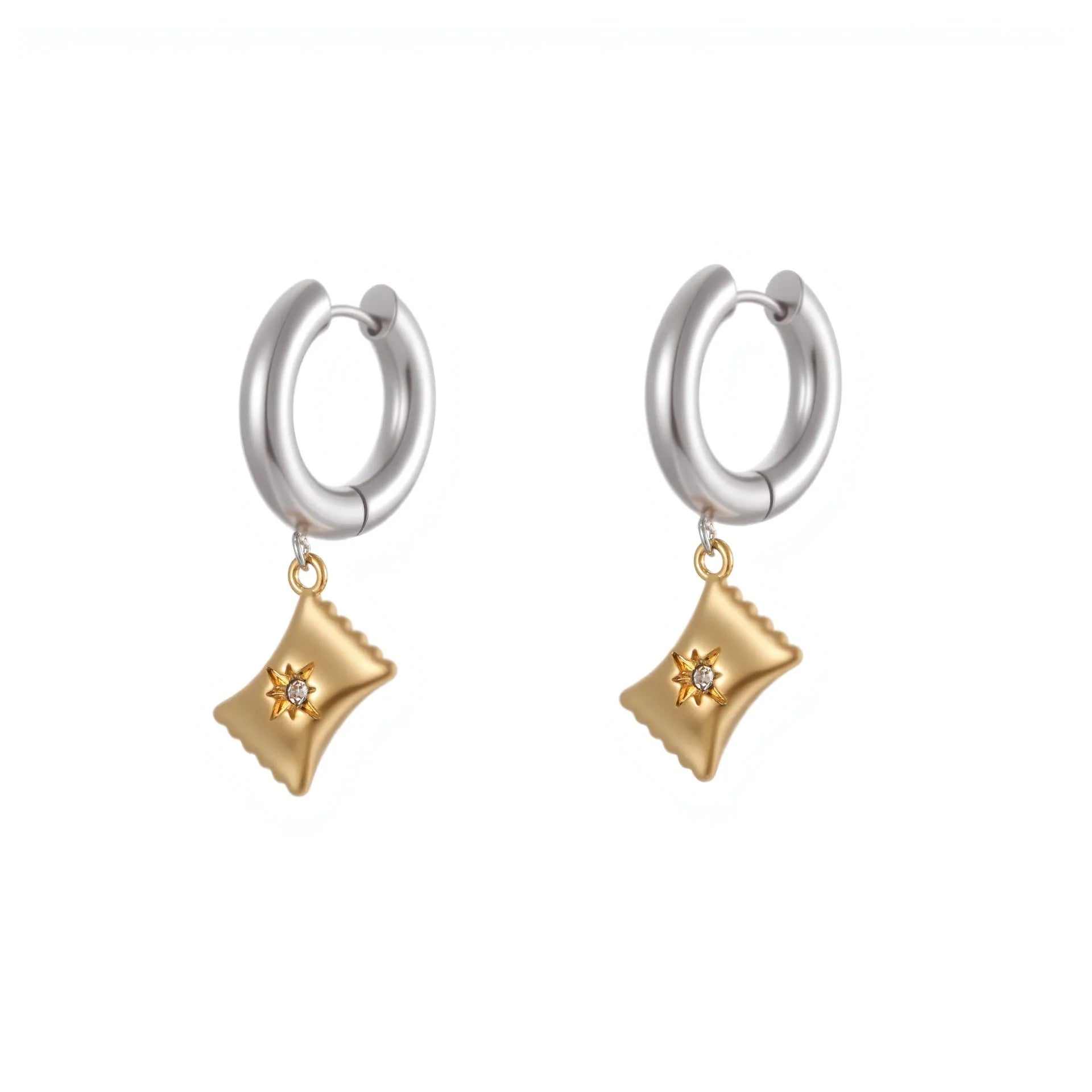 Christmas tree heart earrings in stainless steel with 18K gold electroplating and star designs