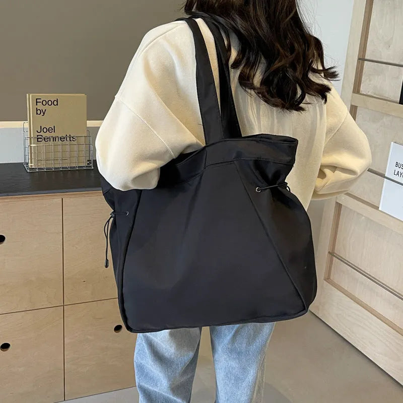 Soft Oxford cloth folding tote bag in street trend style with shoulder strap