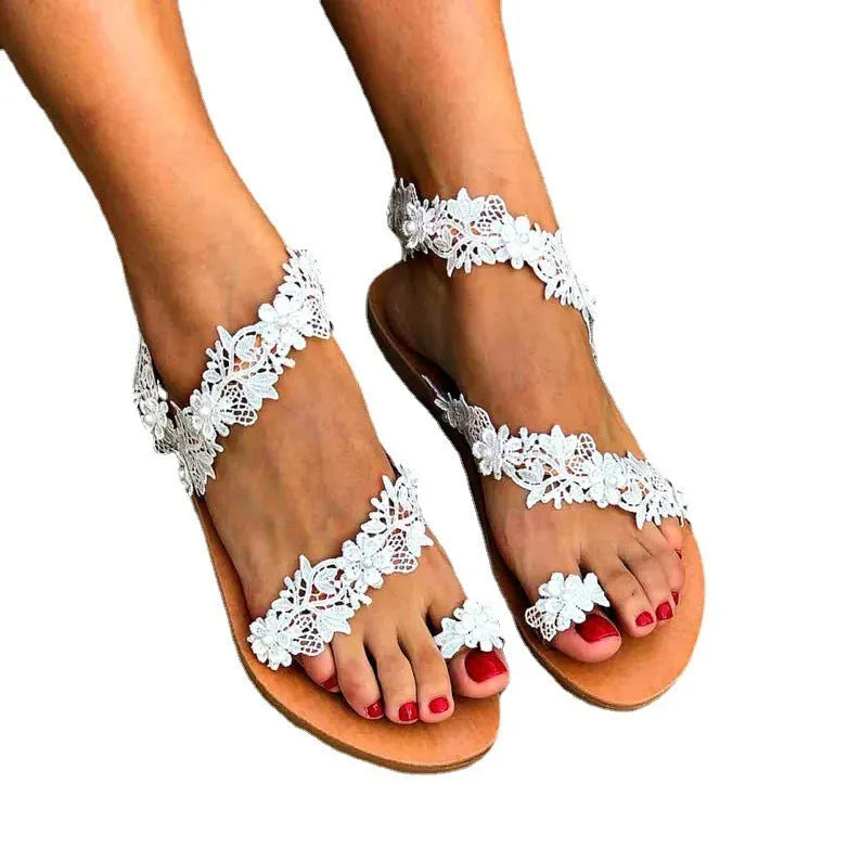 White plus size women's flat sandals with rhinestone flower decoration on patent leather