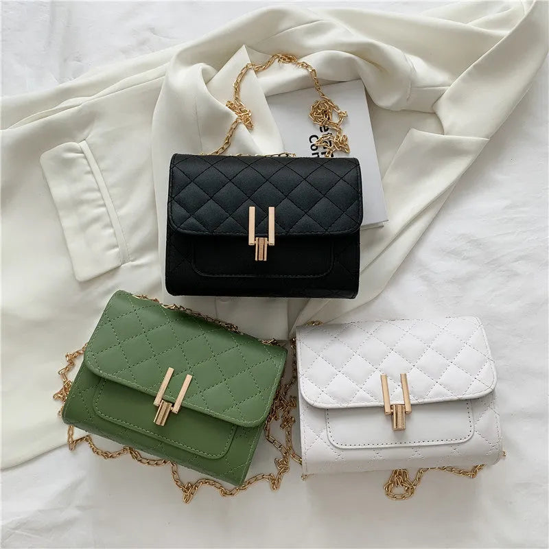 Women's diamond lattice chain crossbody bag in PU leather with adjustable strap in black, white, or green