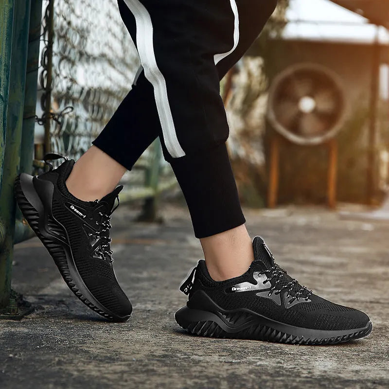 Low-top breathable running shoes in mesh with a front strap, shown in available colours.