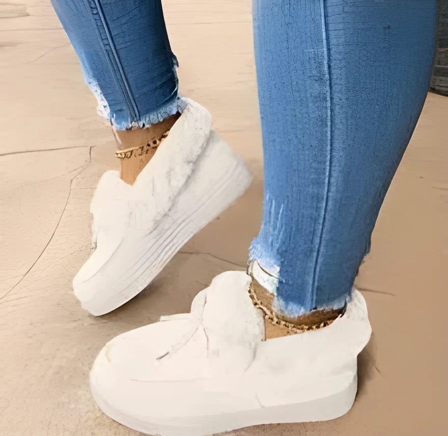 Women's casual cotton velvet slip-on shoes with round toe and non-slip rubber sole in multiple colours