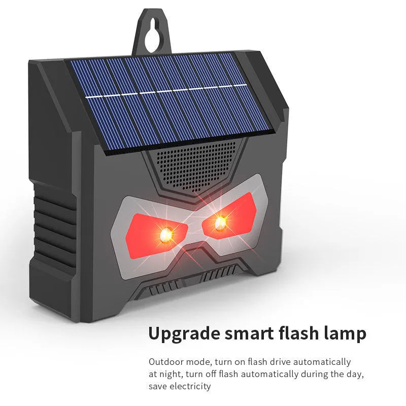 Black animal-shaped solar ultrasonic repeller for outdoor gardens with 5W panel