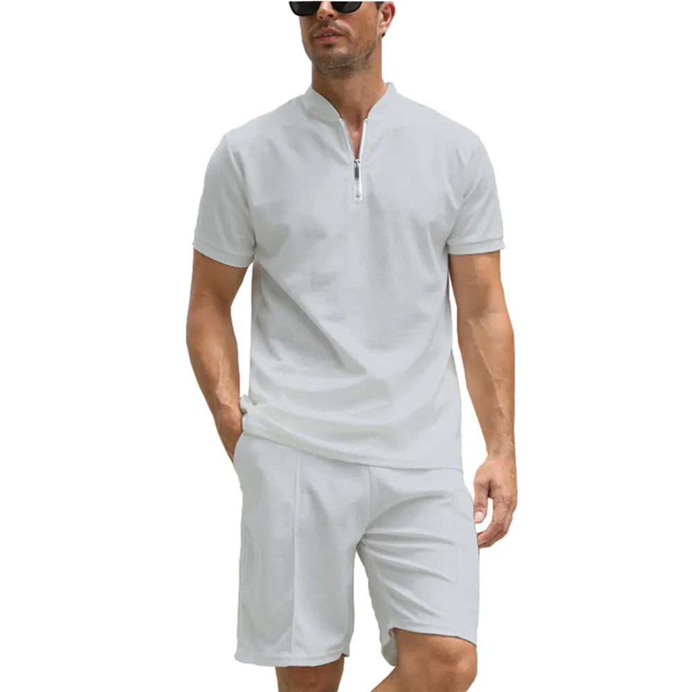 Men's solid colour polo shirt and shorts two-piece set in textured polyester fabric