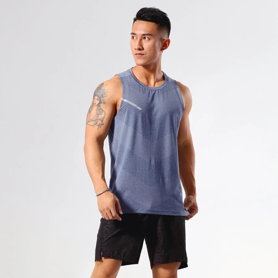 Men's solid colour quick-drying sports tank top for summer outdoor activities on a neutral background.