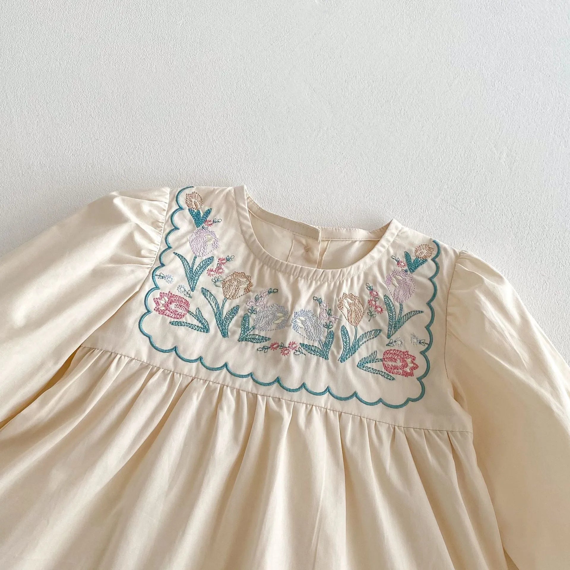 Girls' apricot cotton ruffled flower embroidered long sleeve princess dress for spring autumn parties