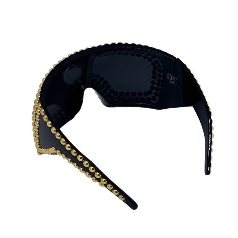 Men's personality punk sunglasses with super large rims and square rivet detailing in silver colour