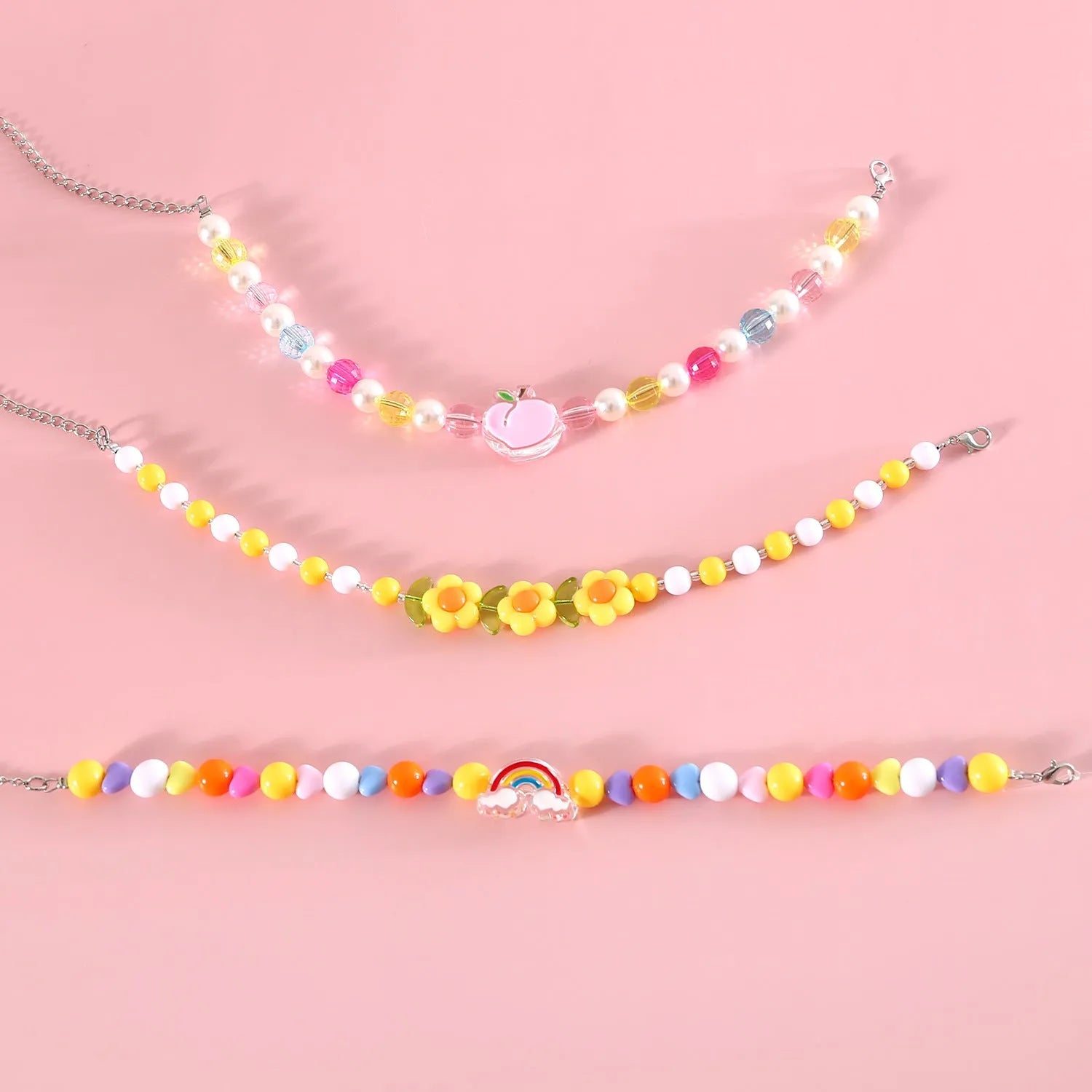 Colourful plastic pearl pet necklace for cats with small flower bead design and adjustable sizing