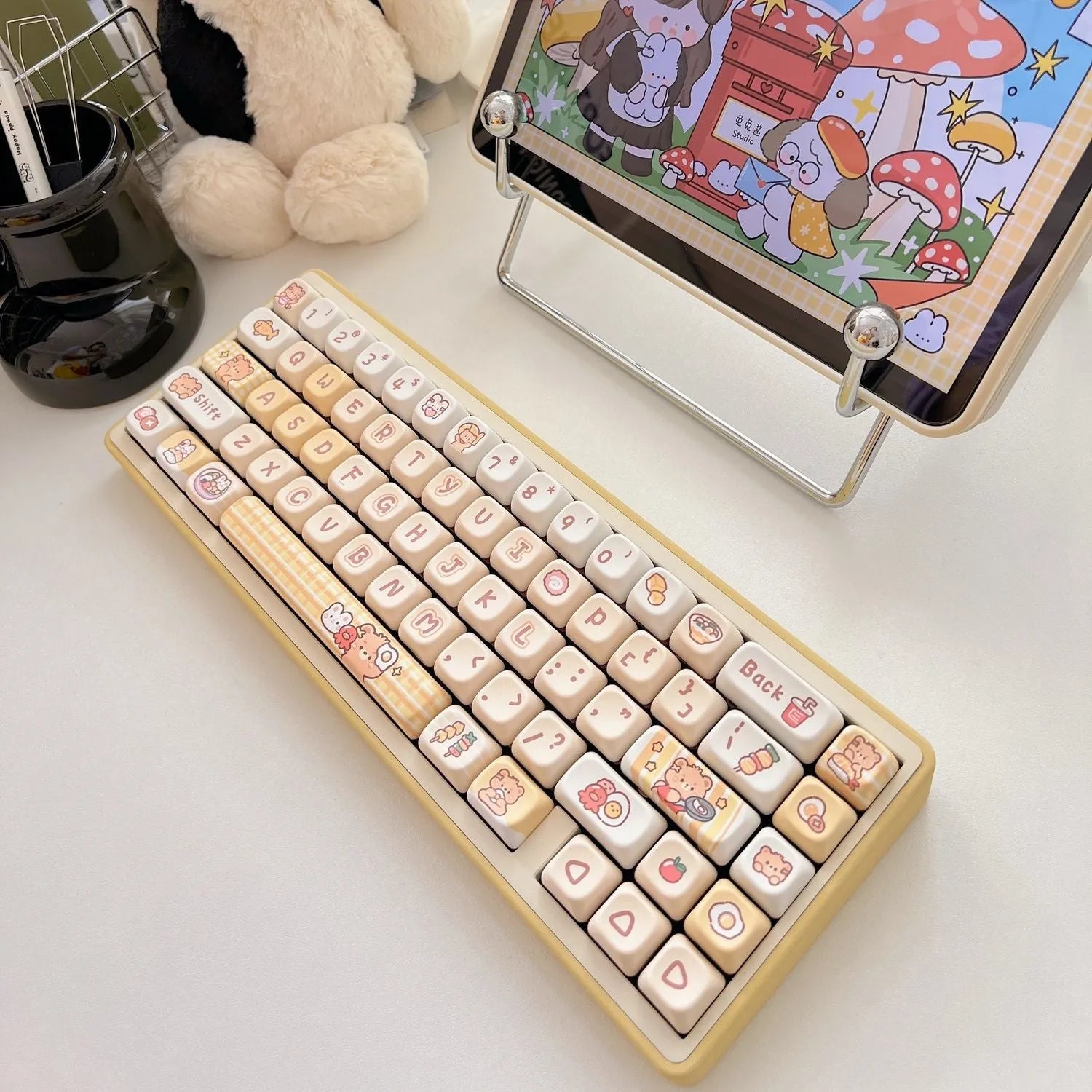 Rabbit Bear Restaurant themed 140-piece PBT plastic keycap set with EOA height profile for mechanical keyboards