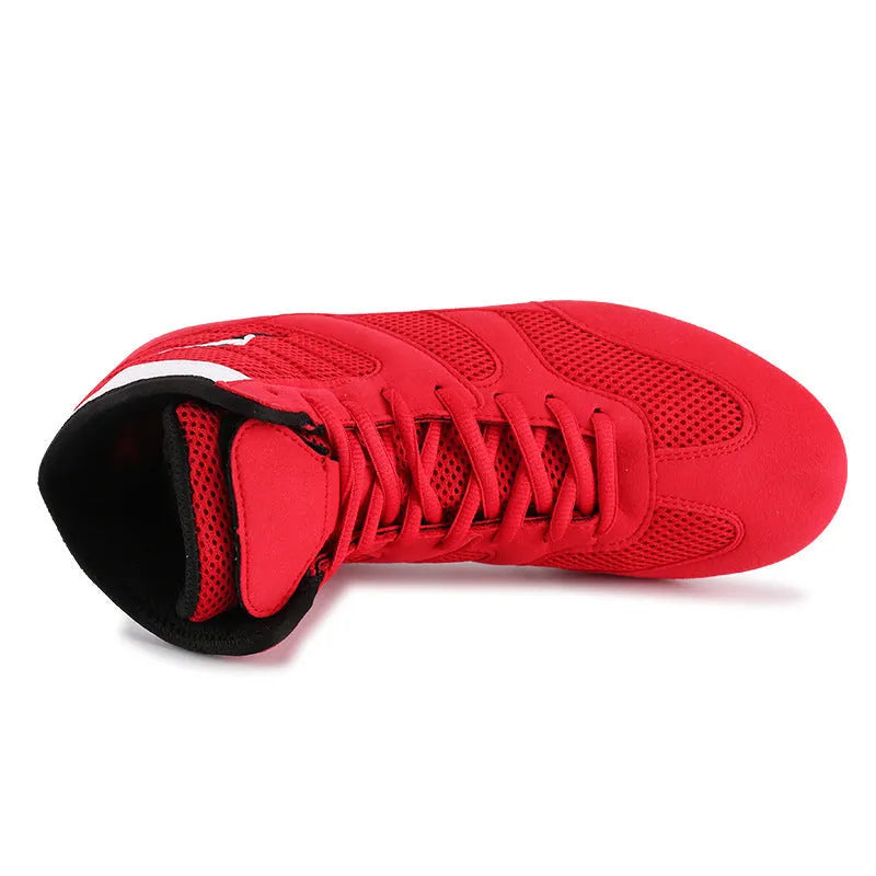 Breathable mesh wrestling boxing training shoes in red and blue with lace-up closure