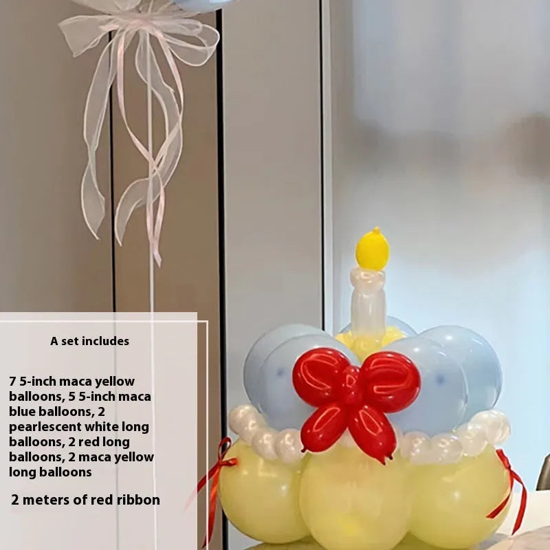 Finished round balloon bouquet decoration for cake table centrepiece.