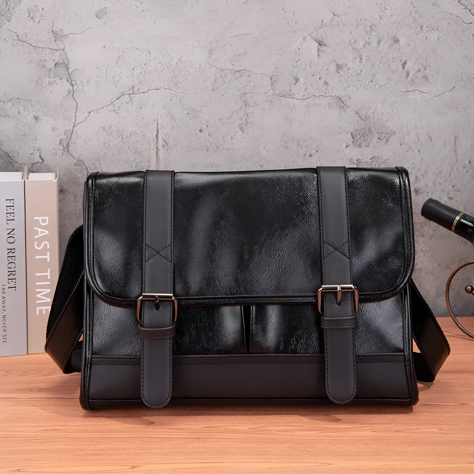 Black Korean style men's anti-theft commuter backpack with PU construction