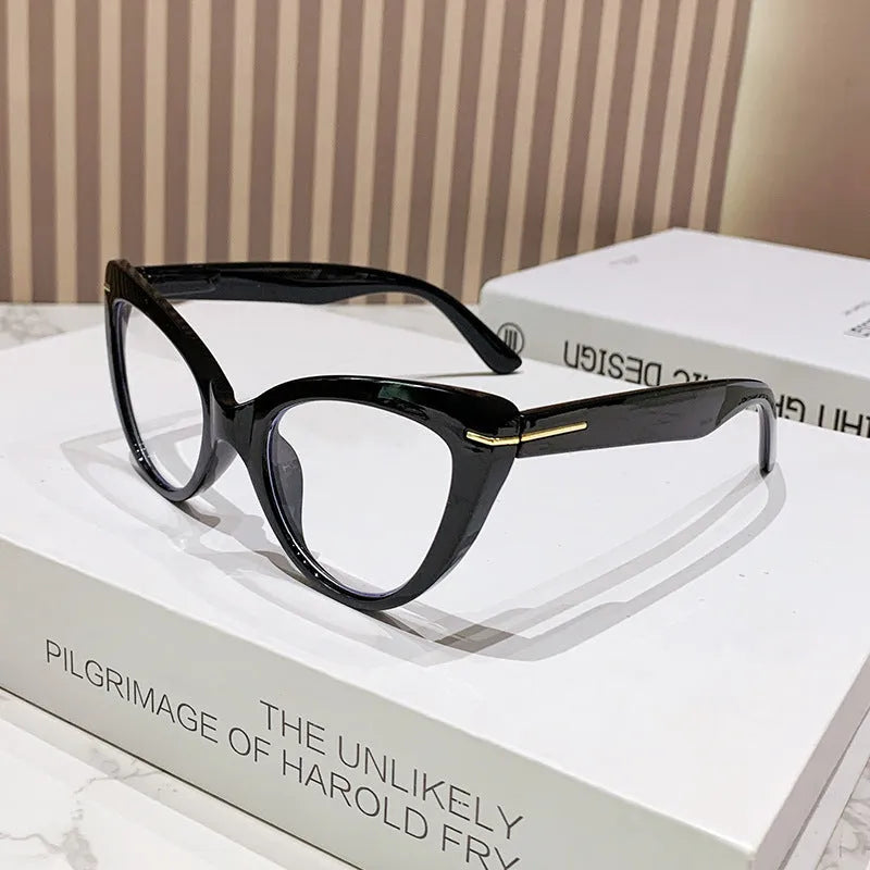 Women's large cat's eye frame presbyopic glasses with dragon and phoenix decorations in various colours