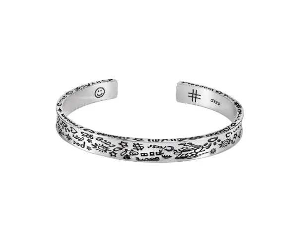 925 sterling silver graffiti bracelet for men with adjustable size and silver finish