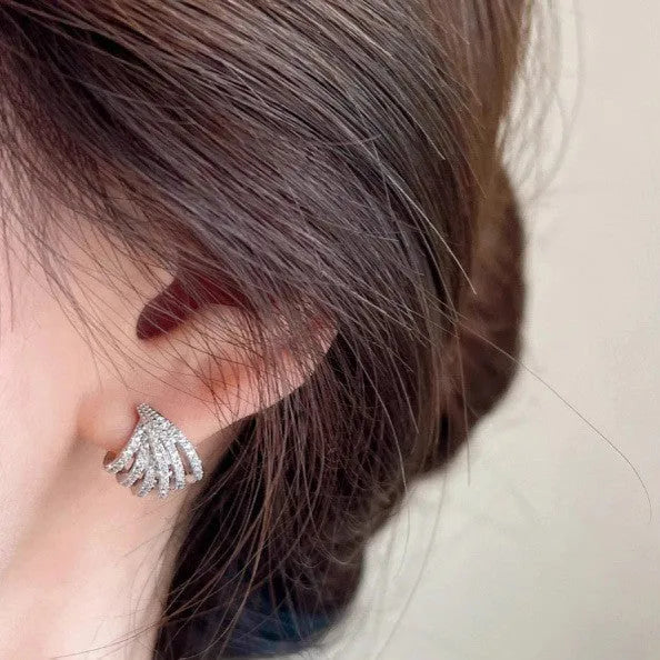 Women's geometric line design earrings with zircon stones and platinum electroplating