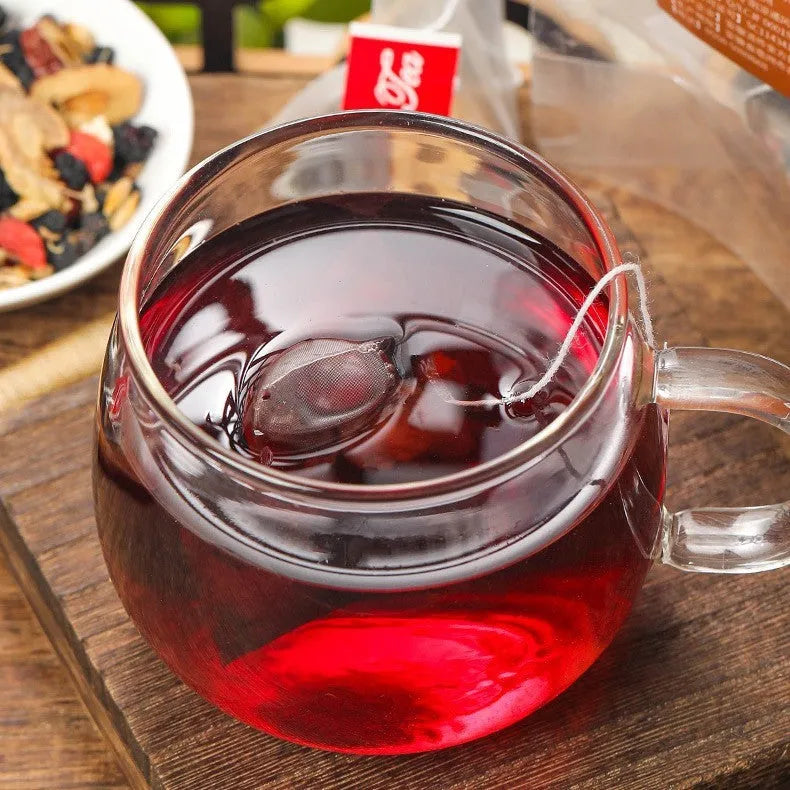 Box of Ginseng Mulberry Black Wolfberry Tea showing 40 individual 5g sachets totaling 200g.