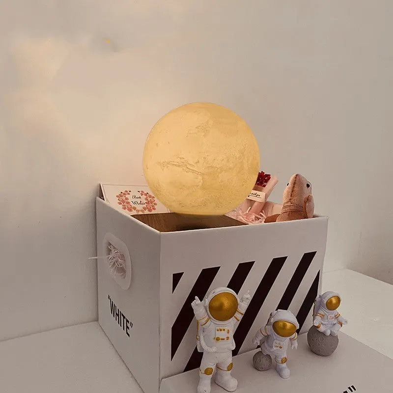 USB magnetic levitation planet night light with floating display and astronaut figurines