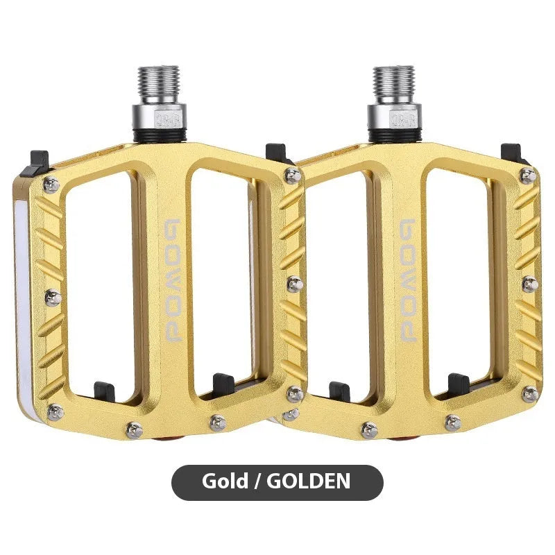 Aluminium alloy bicycle pedal with integrated 710LED lighting in five colour options