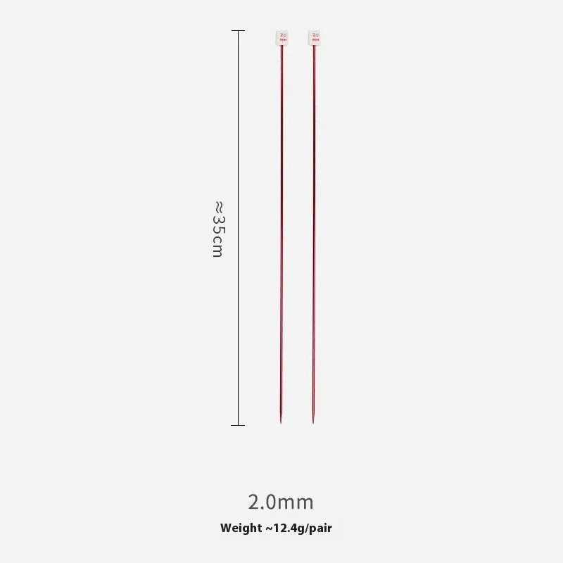 Set of aluminium crochet hooks in 14 sizes from 2.0mm to 10.0mm with protective end caps