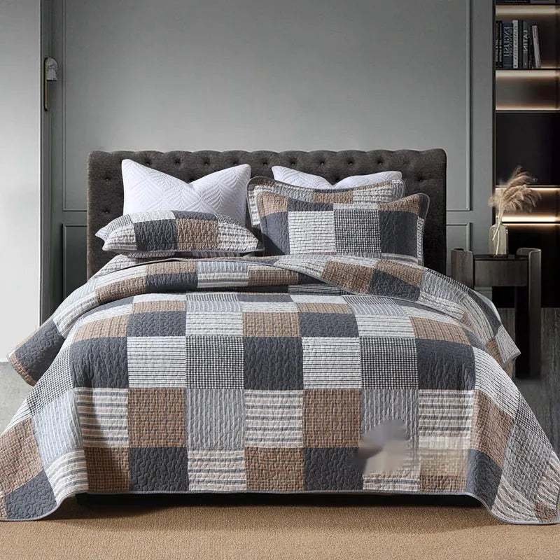 Quilted pure cotton bed cover set with pillowcases for 1.5-1.8 metre beds