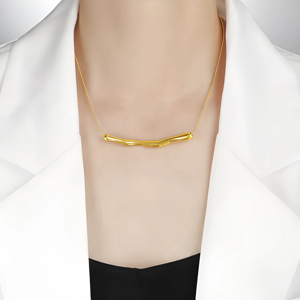 Women's titanium steel pleated necklace with irregular chain design in gold or steel colour options