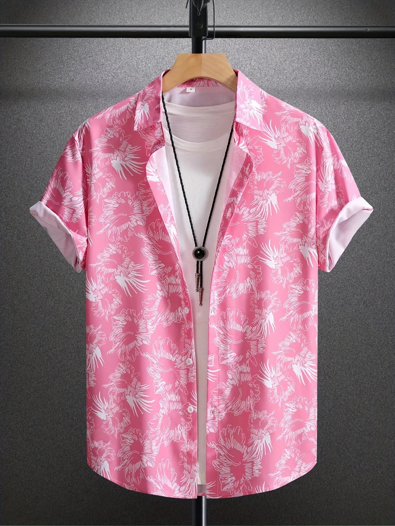 Men's loose fit plaid short-sleeve shirt with cardigan lapel in stretch polyester fabric