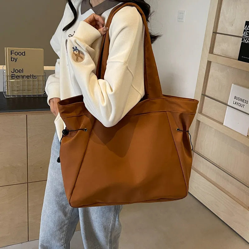 Soft Oxford cloth folding tote bag in street trend style with shoulder strap