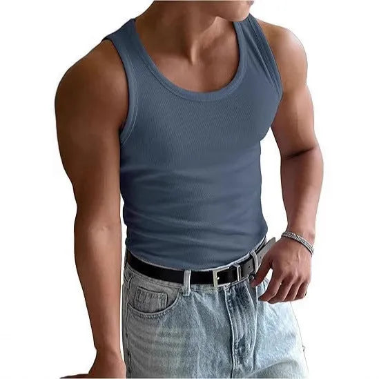 Men's tight-fit polyester fitness t-shirt with wool lining for gym workouts