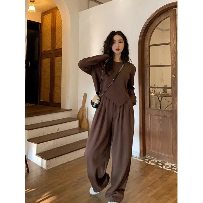 Women's khaki brown sports suit with long sleeves and matching trousers