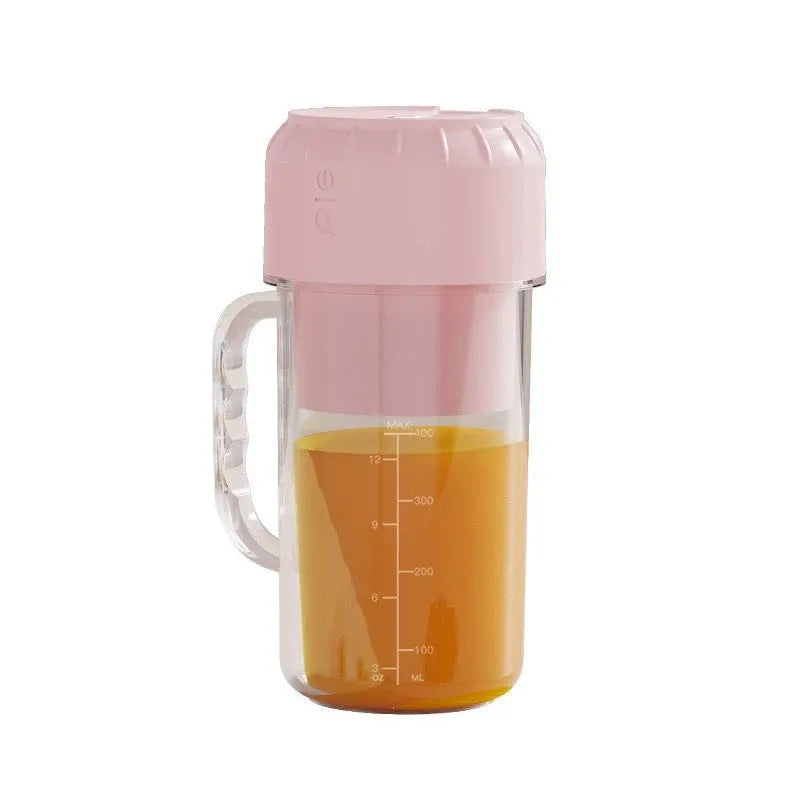 Portable USB juicer in avocado green or cherry blossom pink with a 150W motor.