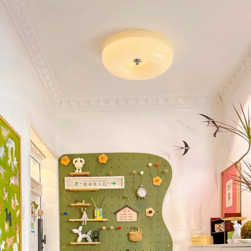 American style three-colour light bedroom ceiling lamp in cream and white colours