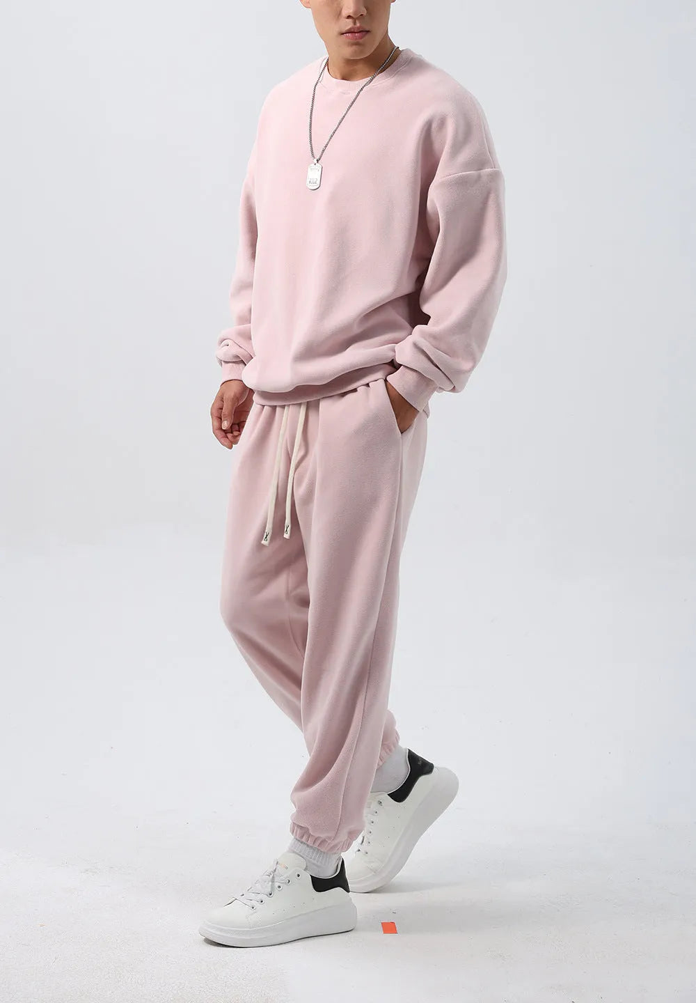 Men's loose polar fleece sports suit set with jacket and trousers in winter colours