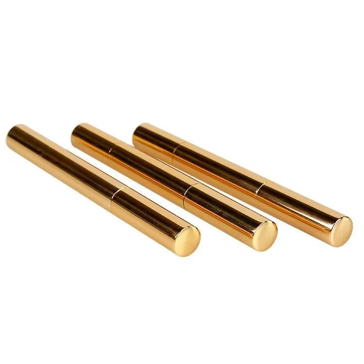Teeth whitening pen with gel formula in plastic transparent or aluminium gold case designs