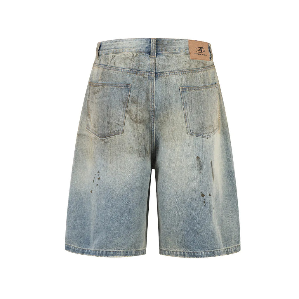 Blue cropped denim middle pants with straight leg and zip fly
