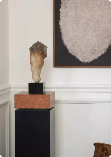 French retro style abstract horse head art sculpture with carved surface, 50 cm tall desktop ornament.